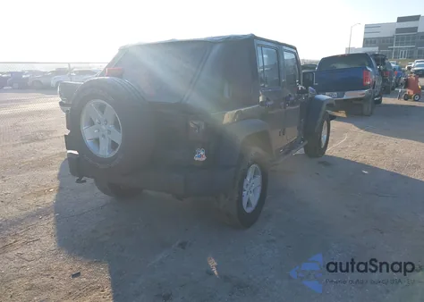 2013 Jeep Wrangler Unlimited Sport из США, поврежденный, VIN 1C4BJWDGXDL646182